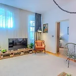 Nest Brasov-ground Floor Flat Braşov