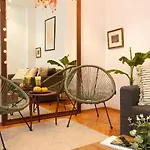 Nest Brasov-ground Floor Flat شقة *